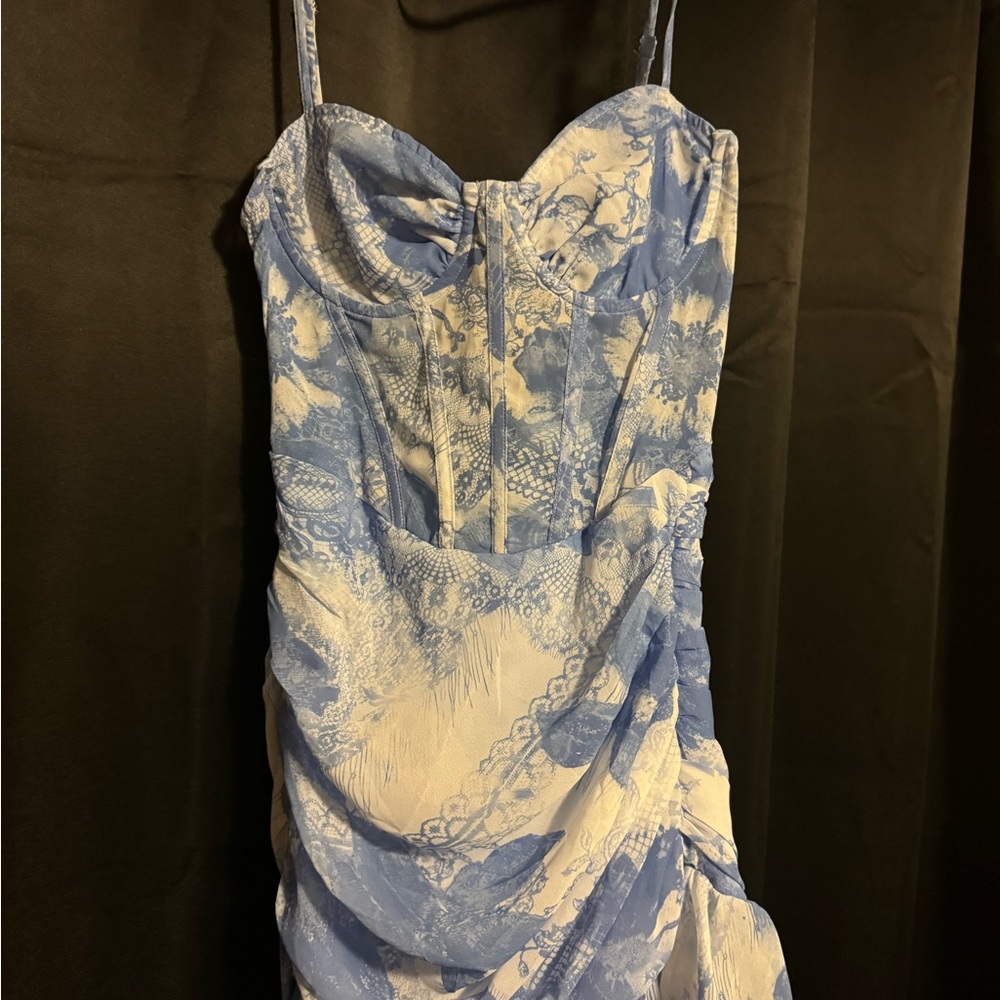 PrettyLittleThing Strapless Blue and White Dress